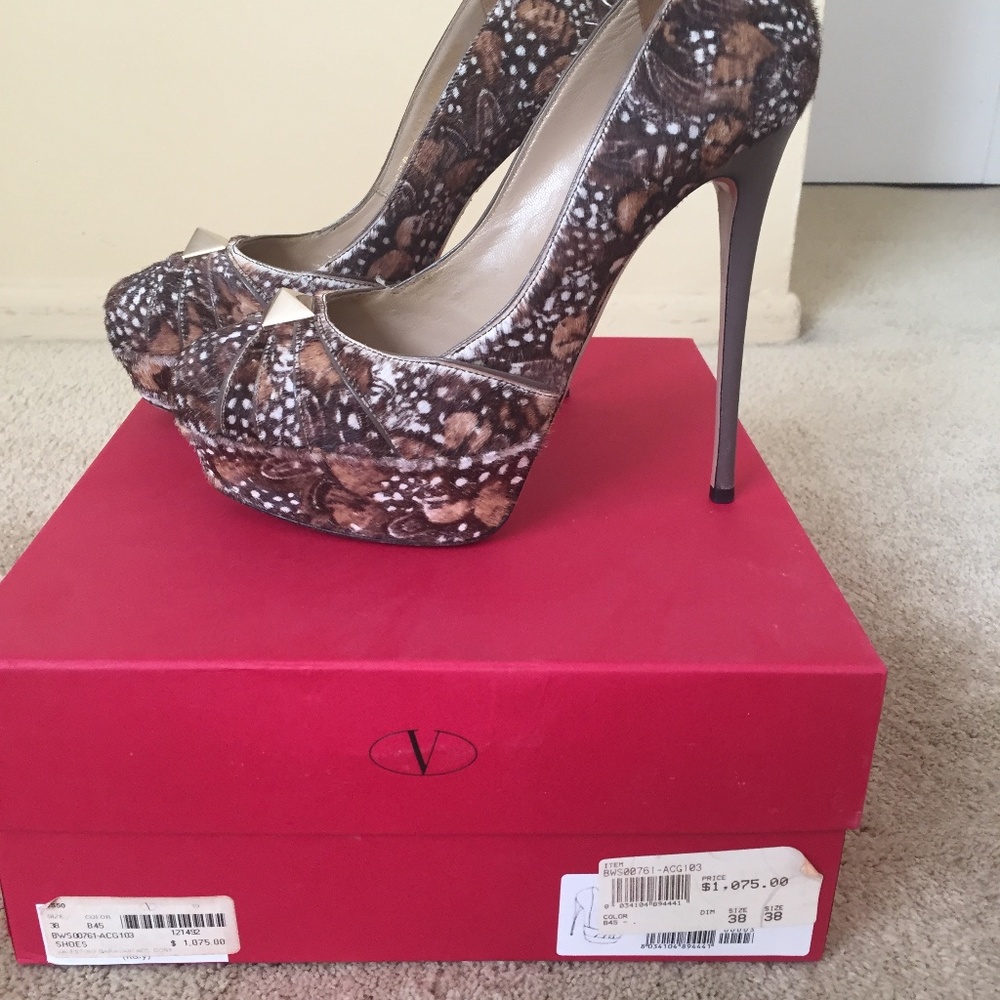Valentino Round Toe Platform Printed Brown Pump Show With Studs Rockstud Size 38
